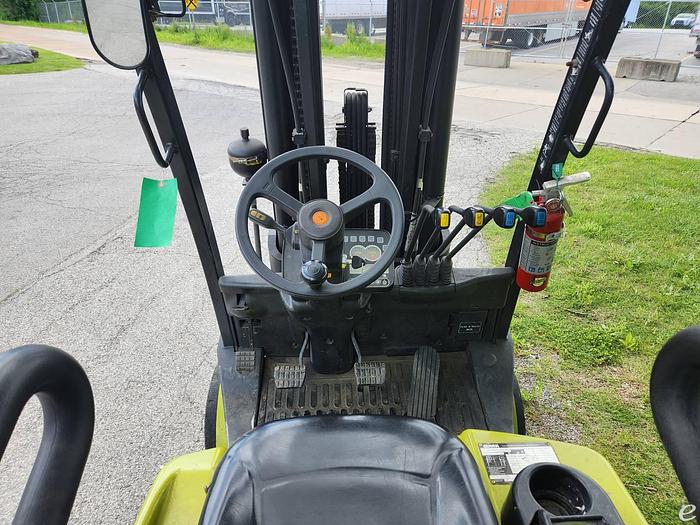 Used 2014 LP Gas Clark C25CL Cushion Tire 4 Wheel Sit Down (Indoor Warehouse)