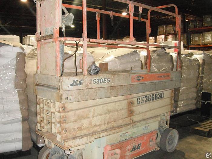 Used 2007 Electric JLG 2632E2 Slab