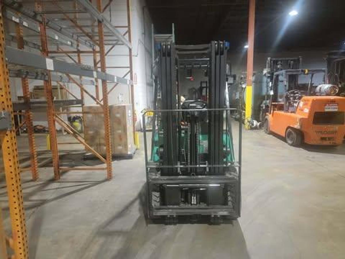 Used 2020 Mitsubishi FG25N