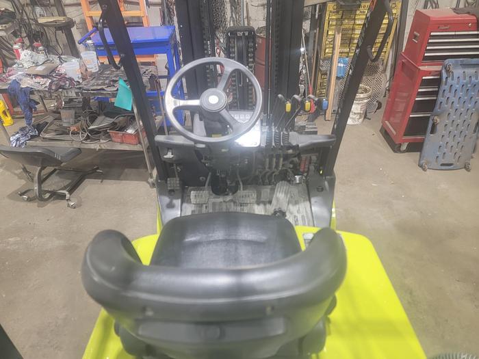Used 2013 LP Gas Clark C30CL Cushion Tire 4 Wheel Sit Down (Indoor Warehouse)