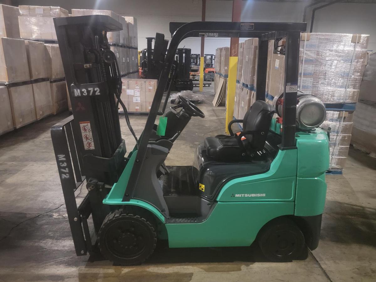 Used 2019 Mitsubishi FCG25N