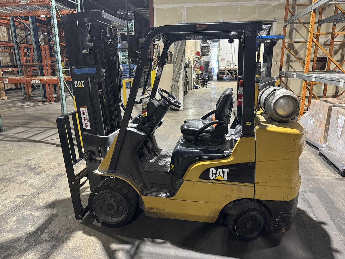 Used 2019 Cat 2C6000