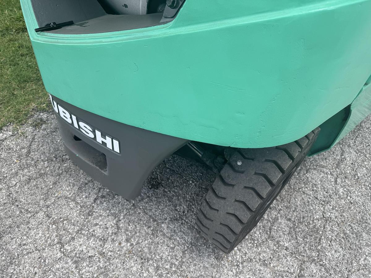 Used 2017 Mitsubishi FG20N