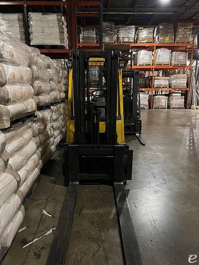 Used 2000 LP Gas Hyster S-60XM Cushion Tire 4 Wheel Sit Down (Indoor Warehouse)