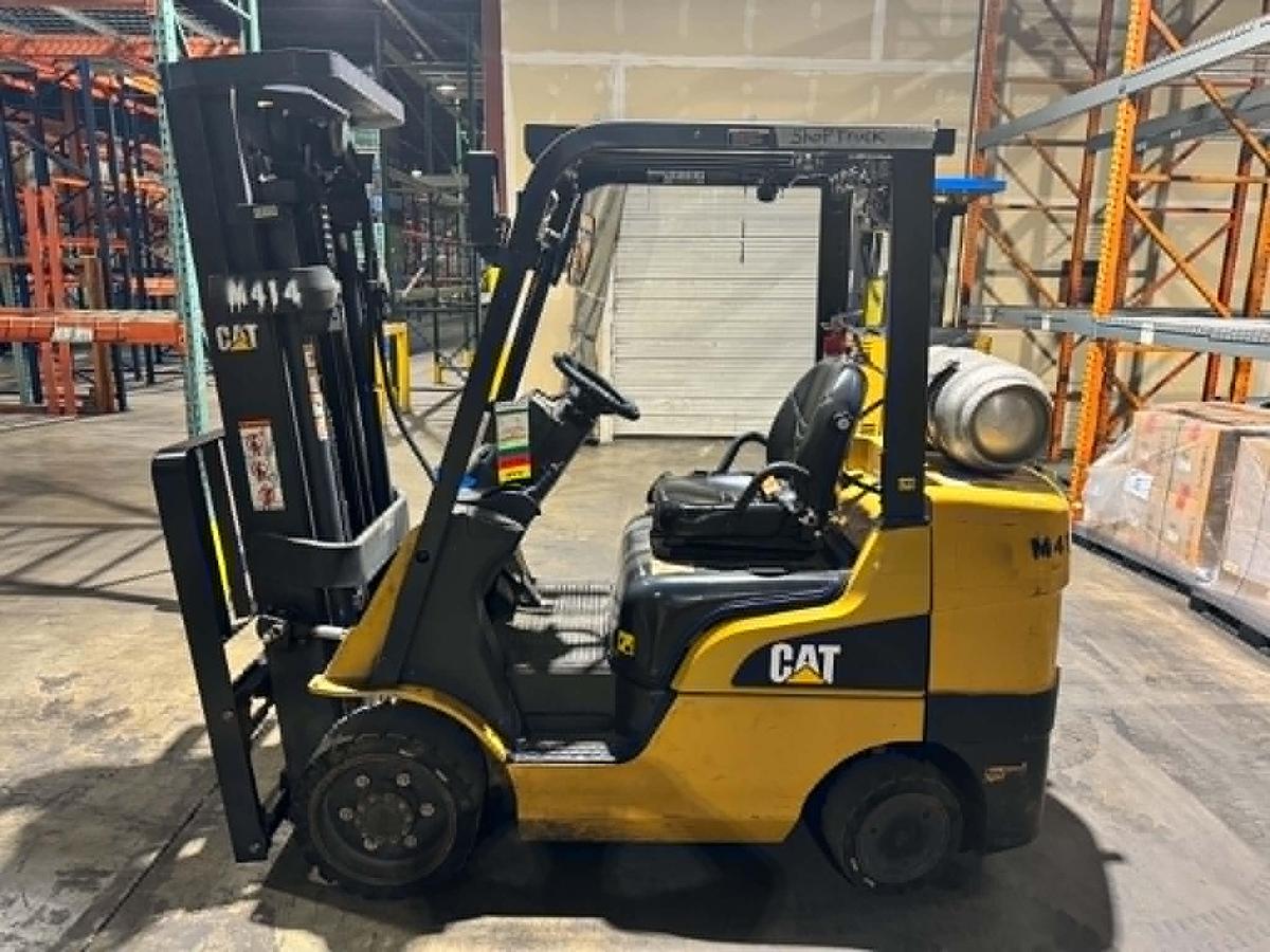 Used Cat 2C6000