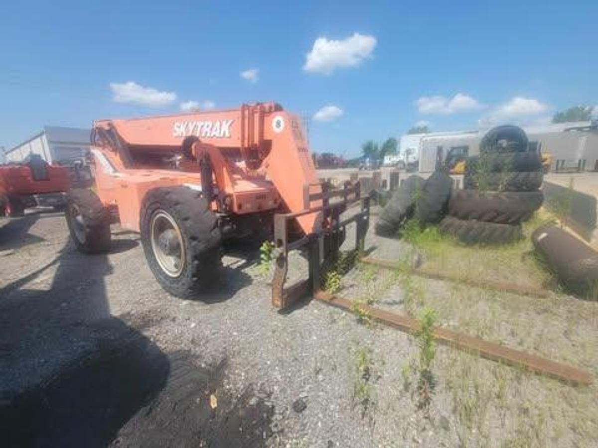 Used 2010 Diesel Skytrak 8042