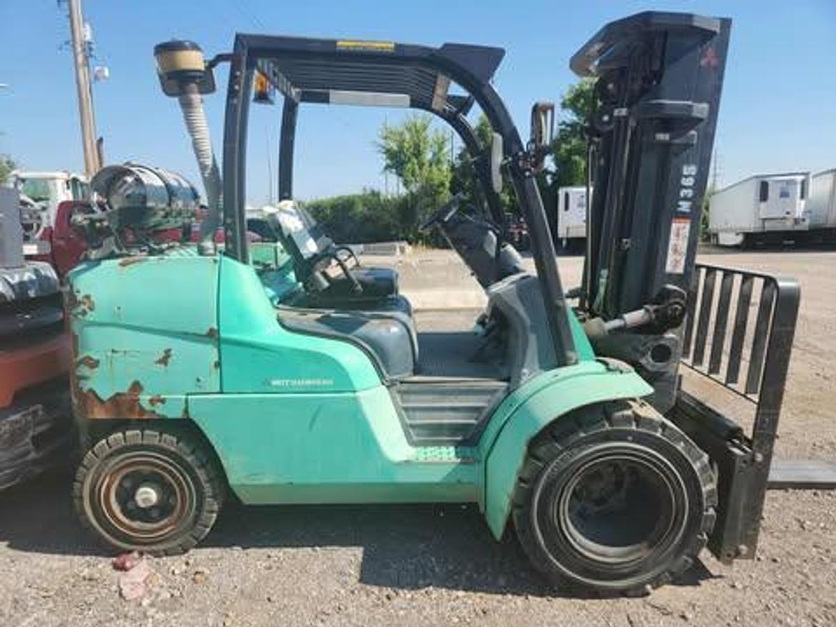 Used 2015 Mitsubishi FG50CN1
