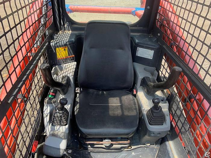 Used 2015 Kubota SVL75-2 Earth Moving and Construction