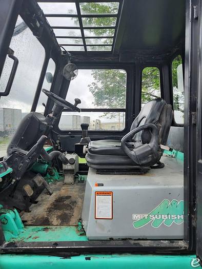 Used 2010 Diesel Mitsubishi FD70E Pneumatic Tire 4 Wheel Sit Down