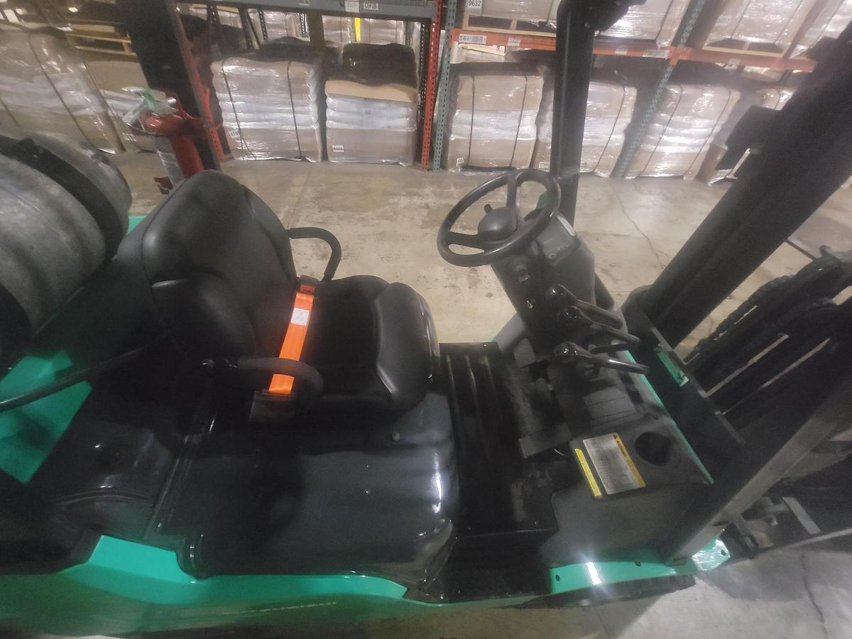 Used 2019 Mitsubishi FCG25N