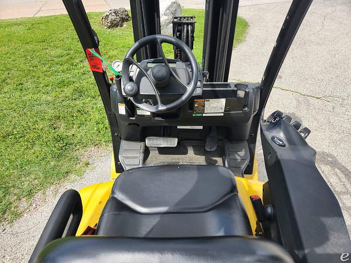 Used 2016 LP Gas Yale GLC050VXNDSE083 Cushion Tire 4 Wheel Sit Down (Indoor Warehouse)