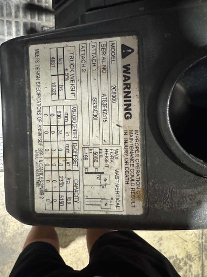 Used Cat 2C6000