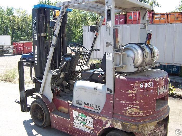 Used 1998 LP Gas Halla LF25C Cushion Tire 4 Wheel Sit Down (Indoor Warehouse)