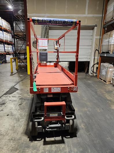 Used 2007 Electric Skyjack SJIII 3220 Slab
