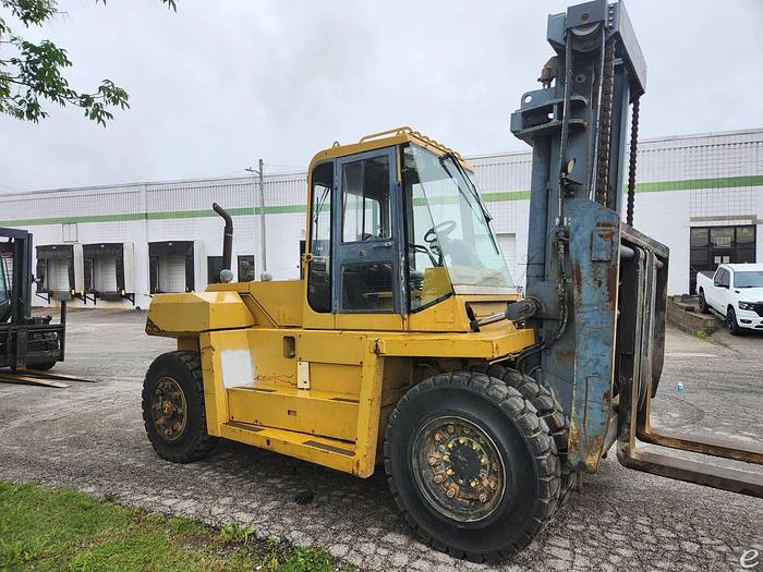 Used 2005 Diesel Cat DP-150 Pneumatic Tire 4 Wheel Sit Down