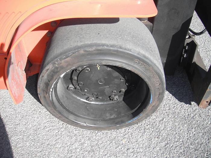 Used 2006 LP Gas Toyota 7FGCU45-BCS Cushion Tire 4 Wheel Sit Down (Indoor Warehouse)