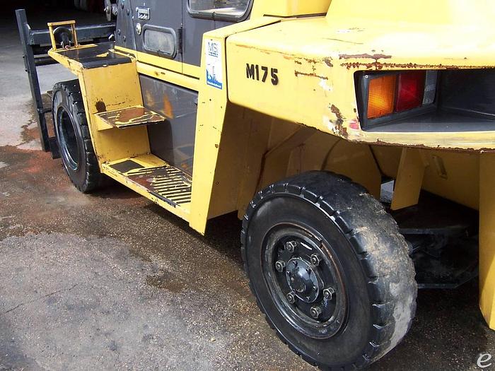 Used 2006 Diesel Cat DP70 Pneumatic Tire 4 Wheel Sit Down