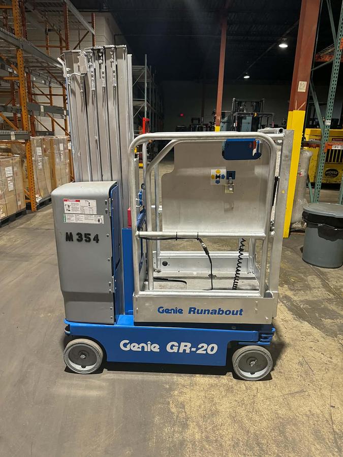 Used 2015 Genie GR20