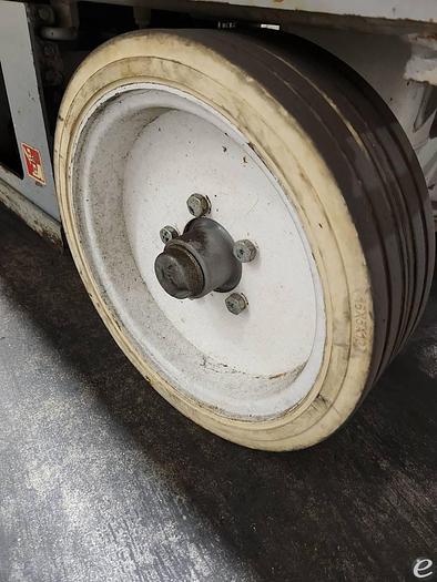 Used 2011 Electric Skyjack SJIII 3226 Slab