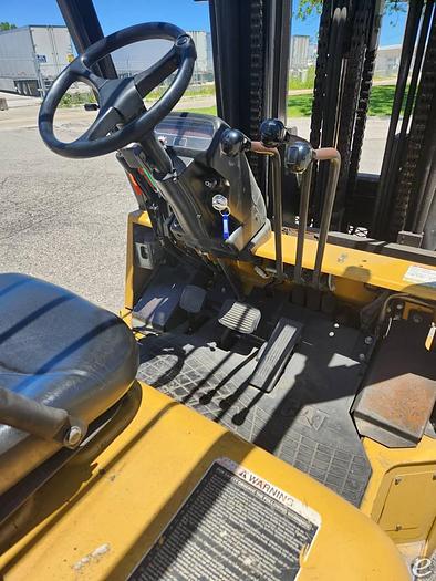 Used 2011 LP Gas Cat GC40KSTR Cushion Tire 4 Wheel Sit Down (Indoor Warehouse)