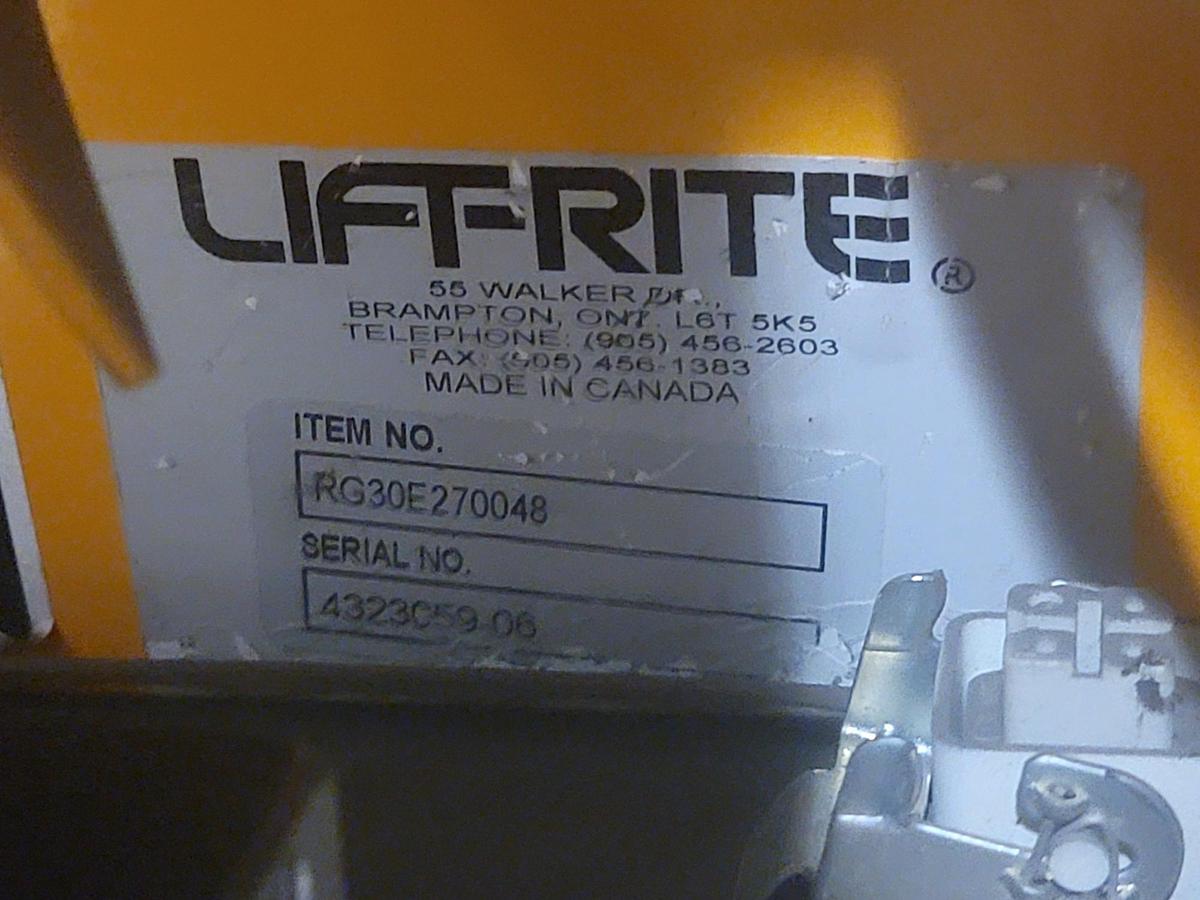 Used Lift-Rite RG30E270048