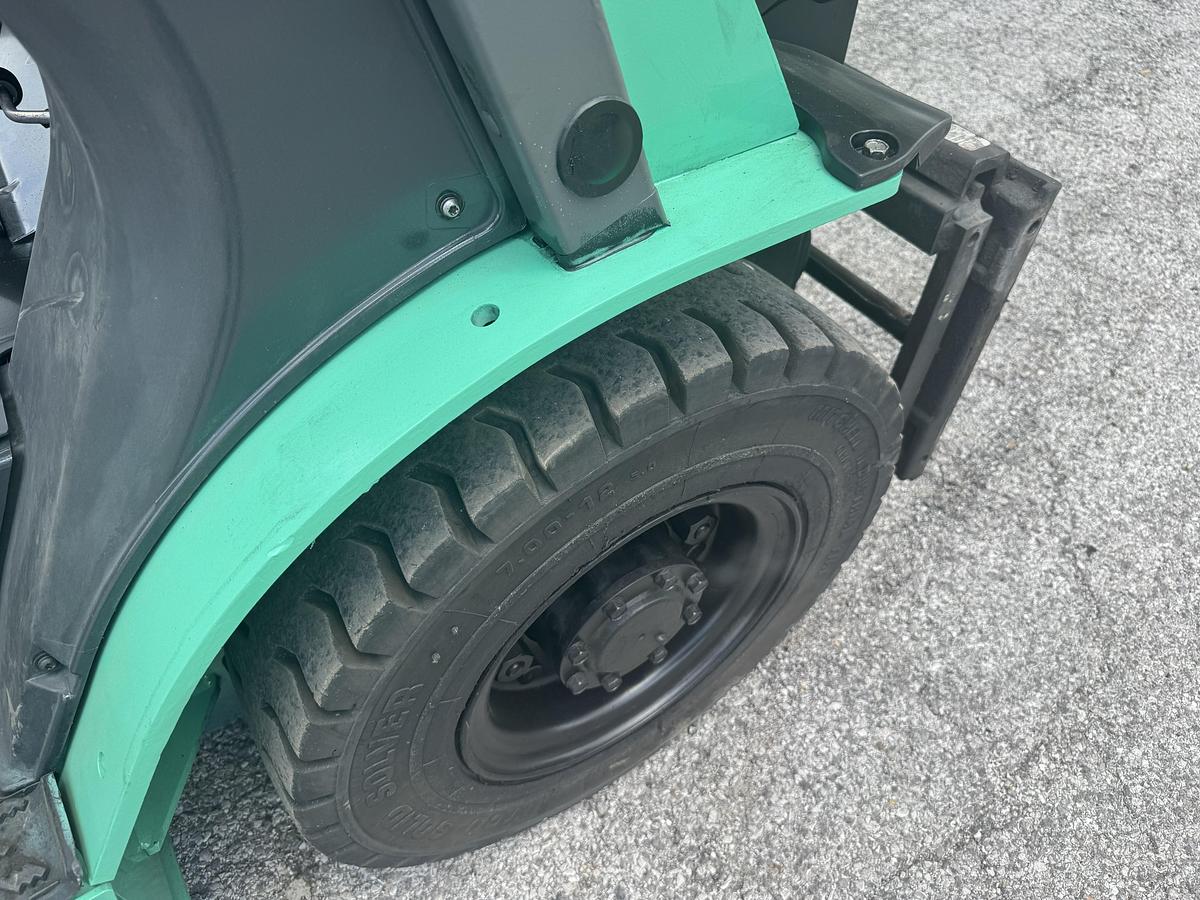Used 2017 Mitsubishi FG20N