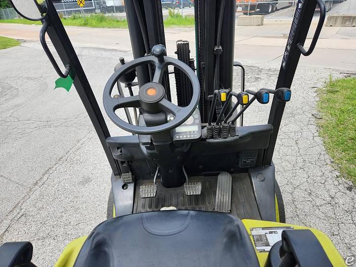Used 2014 LP Gas Clark C25CL Cushion Tire 4 Wheel Sit Down (Indoor Warehouse)