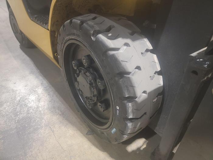 Used 2017 LP Gas Cat 2C5000 Cushion Tire 4 Wheel Sit Down (Indoor Warehouse)