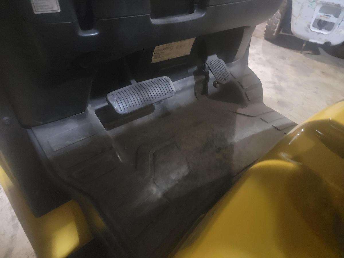 Used 2010 LP Gas Yale GLC050 Cushion Tire 4 Wheel Sit Down (Indoor Warehouse)