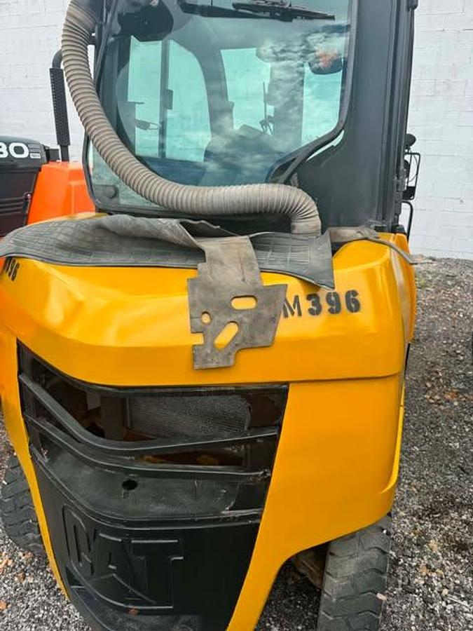 Used 2016 Cat DP40N1