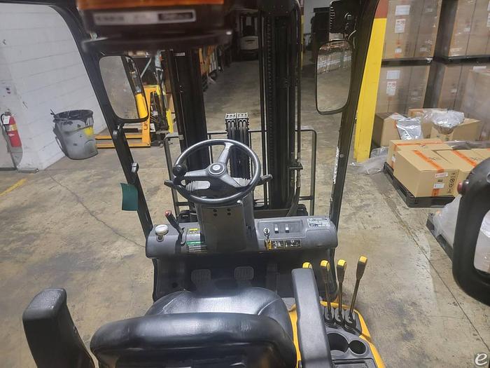 Used 2019 LP Gas Hyundai 30LC-7A Cushion Tire 4 Wheel Sit Down (Indoor Warehouse)