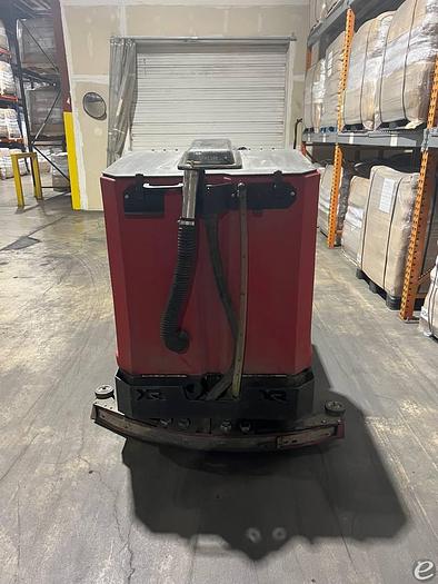 Used 2007 Electric Factory Cat XR40C Rider Scrubbers