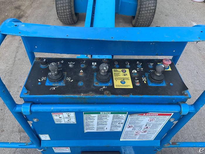 Used 2005 Dual Fuel Genie S60 Telescopic Boom