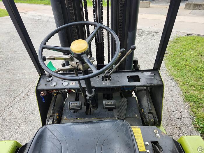 Used 1986 LP Gas Clark C500-100 Cushion Tire 4 Wheel Sit Down (Indoor Warehouse)