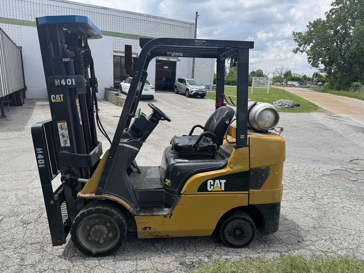 Used 2017 Cat 2C6000