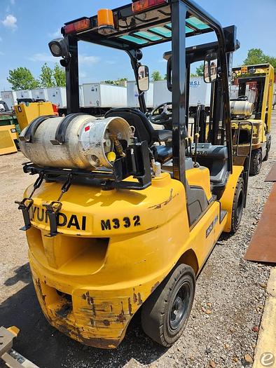 Used 2017 LP Gas Hyundai 30L-7A Pneumatic Tire 4 Wheel Sit Down