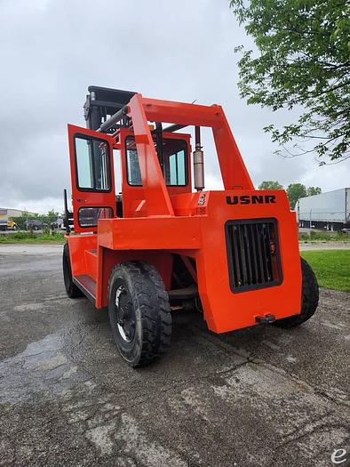Used 2006 Diesel Eaves F305 Pneumatic Tire 4 Wheel Sit Down