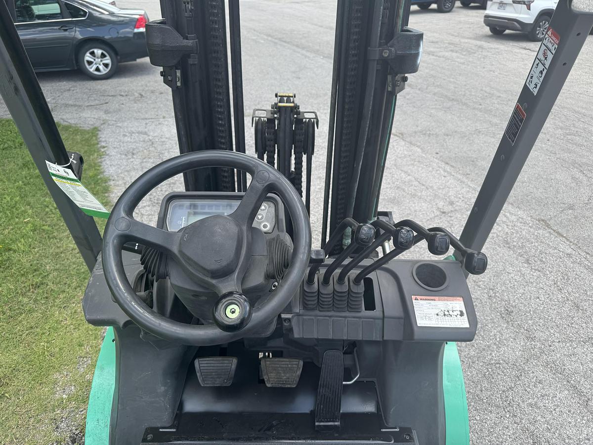 Used 2017 Mitsubishi FG20N