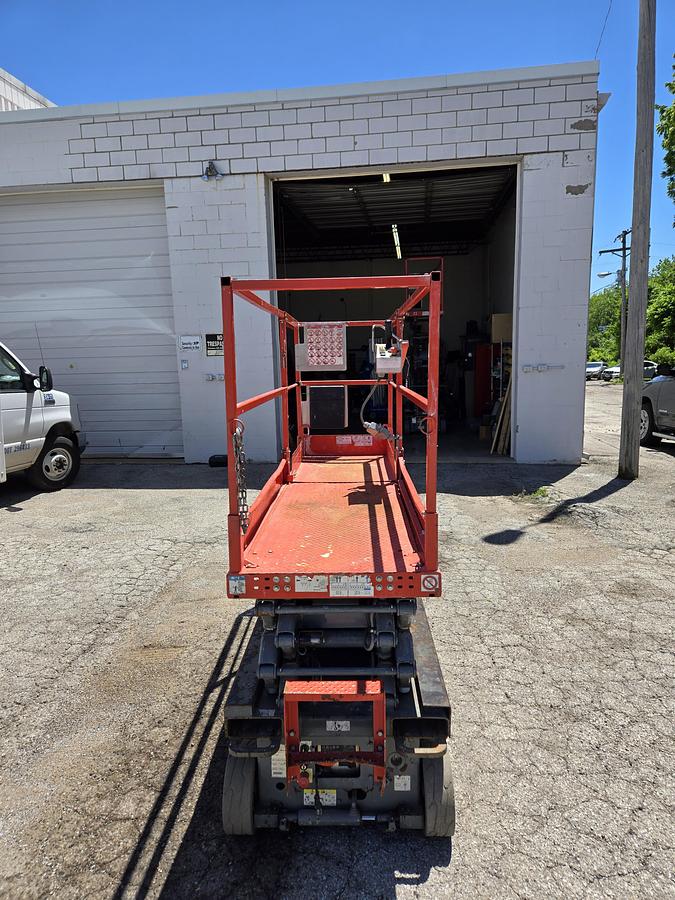 Used 2012 Skyjack SJIII3219