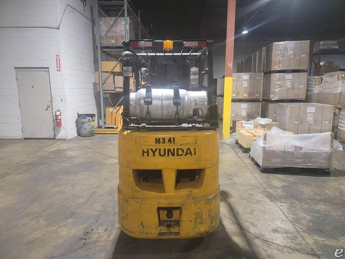 Used 2019 LP Gas Hyundai 30LC-7A Cushion Tire 4 Wheel Sit Down (Indoor Warehouse)