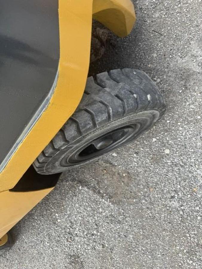 Used 2018 Cat DP40N1