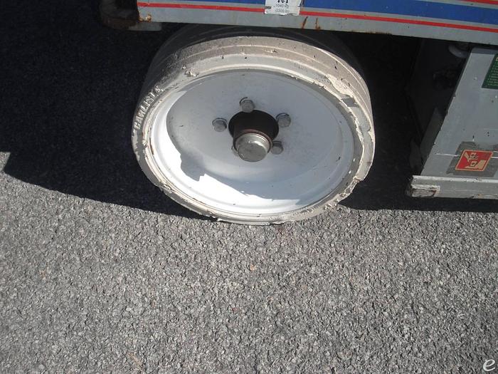 Used 2010 Electric Skyjack SJIII 4632 Slab