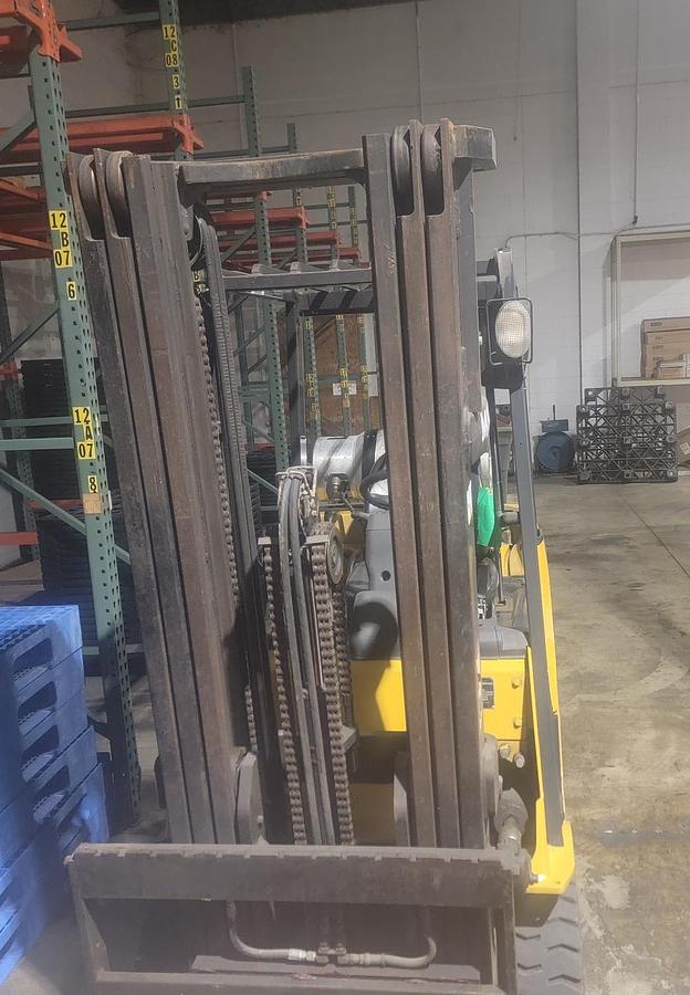 Used 2004 LP Gas Cat C5000 Cushion Tire 4 Wheel Sit Down (Indoor Warehouse)