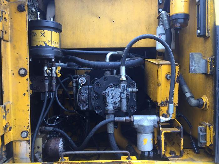 Usato 2006 JCB JS190 NLC TA