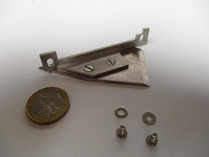 Used COURTOY R100 Cache Matrice