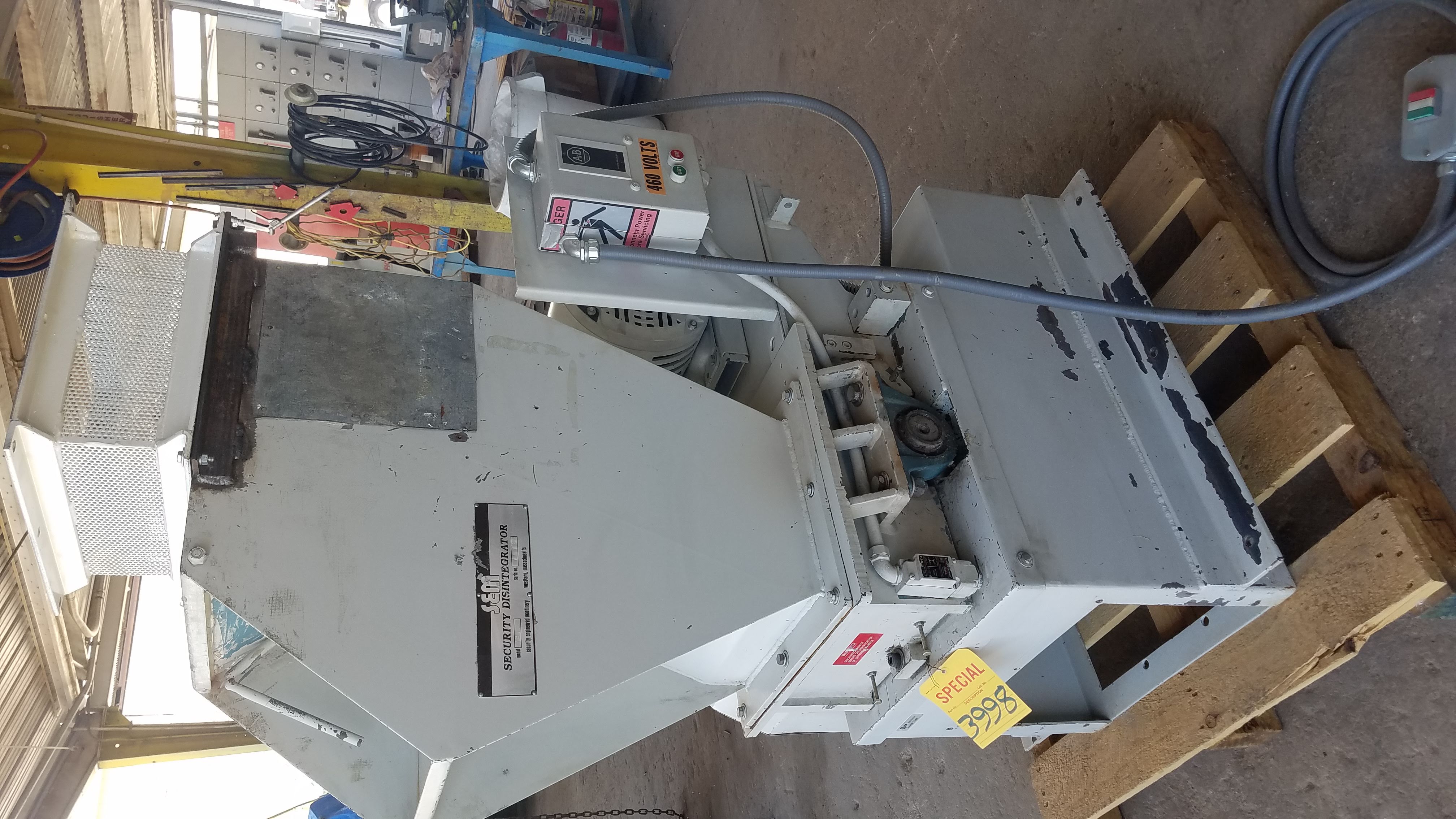 Used SEM Security Mdl. 12HLG Disintegrator