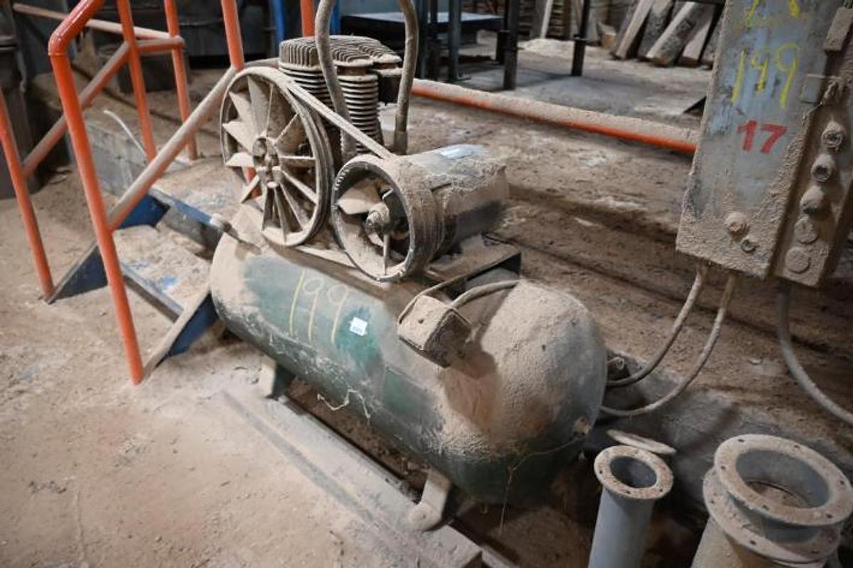 Used air compressor