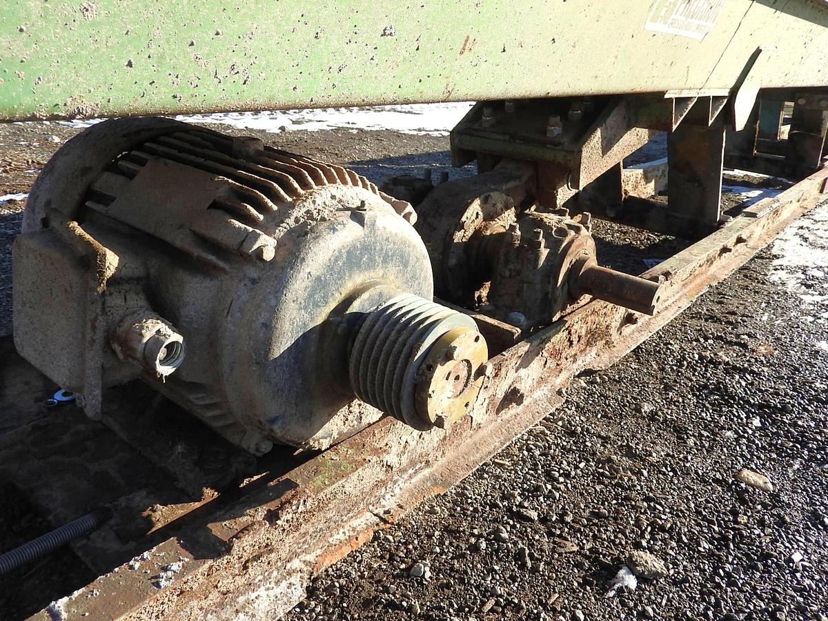 Used Vibrating Conveyor