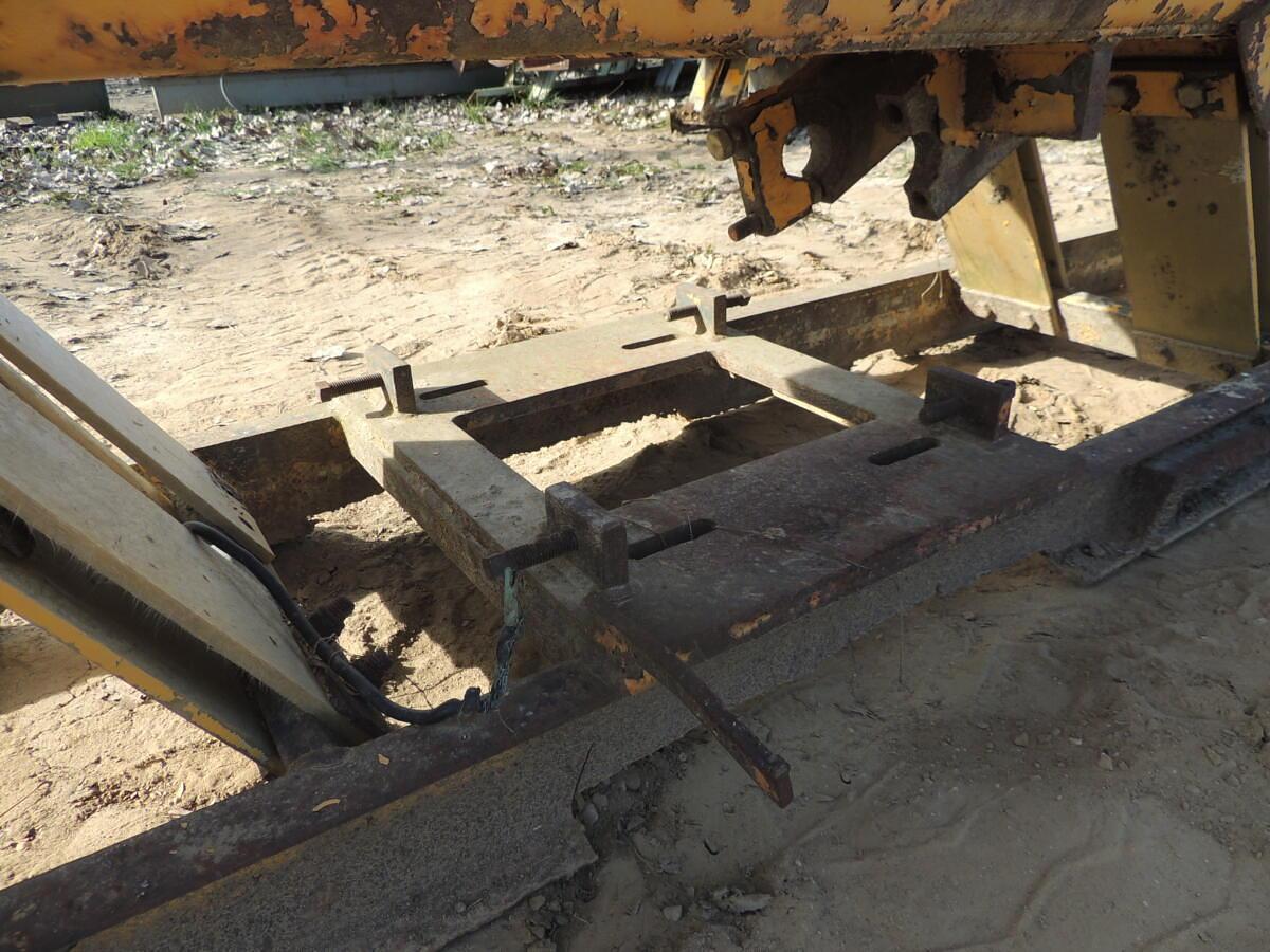 Used Vibrating Conveyor