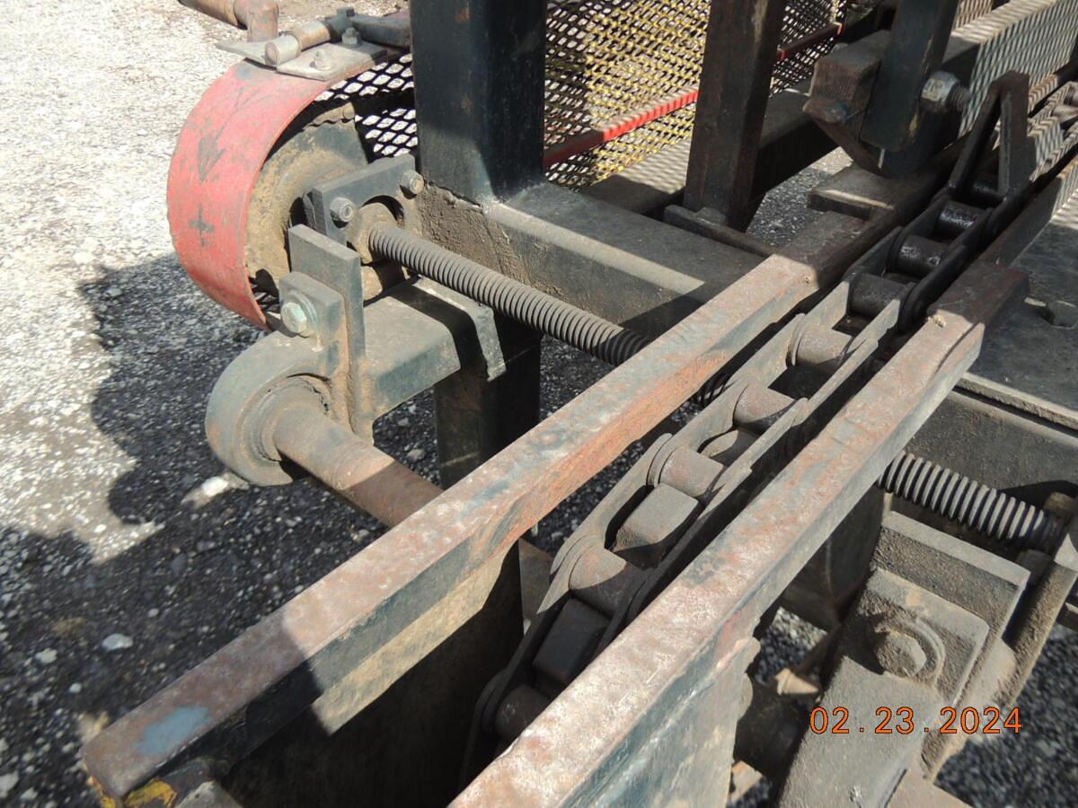 Used Trim saw